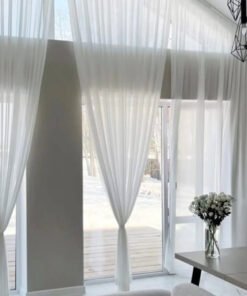 Curtains 034